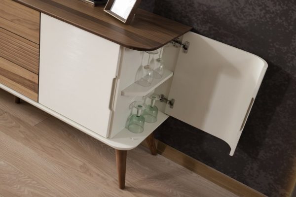 Salvador Yemek Odası