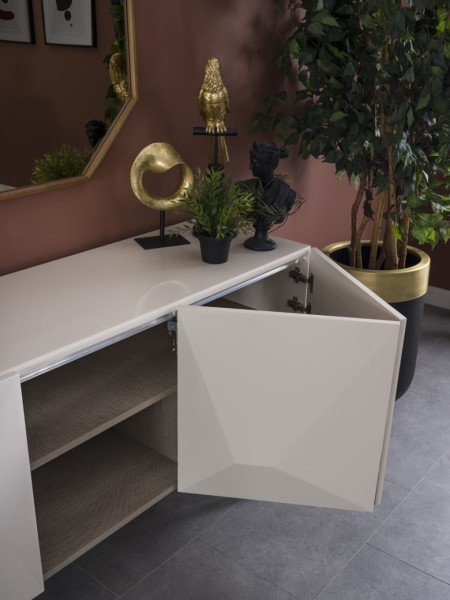 Diamond Yemek Odası